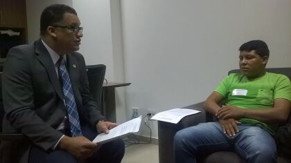Dep. Silvano Amaral recebe demanda de líder indígena