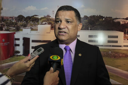 Silvano Amaral quer que governo garanta RGA a servidores 