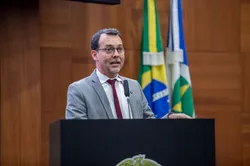 TCE dá 5 dias para Sinfra responder questionamentos de Lúdio sobre BRT