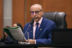 Deputado Júlio Campos