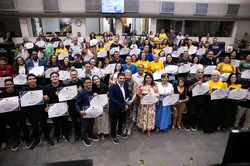 ALMT homenageia integrantes da Missão Enchei-vos