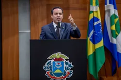 Diego Guimarães denuncia cobrança ilegal da Águas Cuiabá, aponta rombo bilionário e questiona alta de 11%