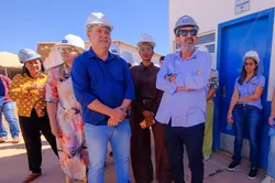 Dr Eugênio coordena vistoria da Comissão de Saúde nas obras do Hospital Regional de Confresa
