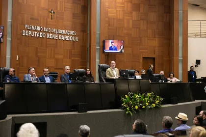 Sessão Especial em homenagem ao legado de Dante de Oliveira