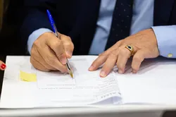 Decretos convocam plebiscitos para desmembramento de Nova Poxoréu e Ilhas de Ocupação