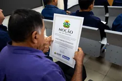 Deputado Botelho homenageia trabalhadores do transporte coletivo da Baixada Cuiabana