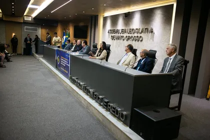 Sessão especial entrega de Títulos e outras honrarias
