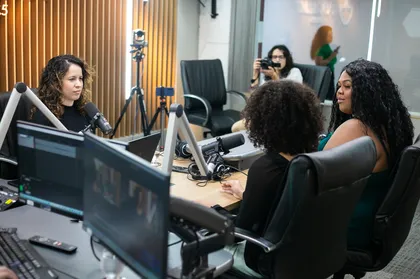 Expresso 89 entrevista com cantor Beto e Josy Campos