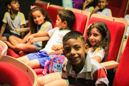 Teatro Zulmira com espetáculos para a criançada em outubro