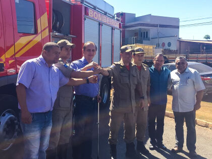  Dep. Wilson Santos entrega Caminhão de Bombeiros em Primavera do Leste