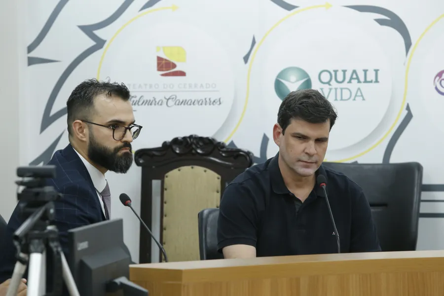 CPI da Saúde faz 261 perguntas, mas empresários optam pelo silêncio