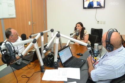 Ieda Barros -Superintendente da rádio assembleia no programa quintal do samba 