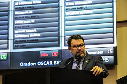 Oscar apresenta projeto para incentivar rádios e tevês comunitárias 