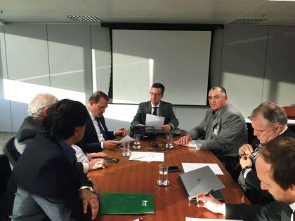 Em Brasília, deputado Nininho cobra alterações na concessão da BR-163