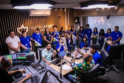 Rádio ALMT recebe estudantes da EMEB Marechal Cândido Mariano da Silva Rondon