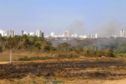 Oscar Bezerra propõe fiscalização de queimadas nas rodovias de MT