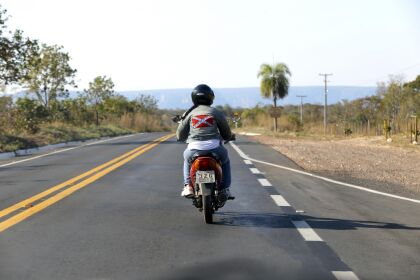 Deputado sugere programa ‘Motociclista Mais’ para evitar mortes no trânsito