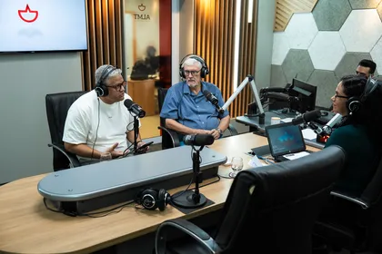 Música é Lei recebe Theobaldo e cel. Agilson Azizes (Rotary 4440)