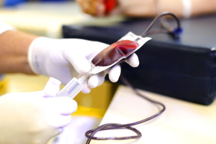 Projeto inclui doadores de sangue em grupo prioritário de vacinação 