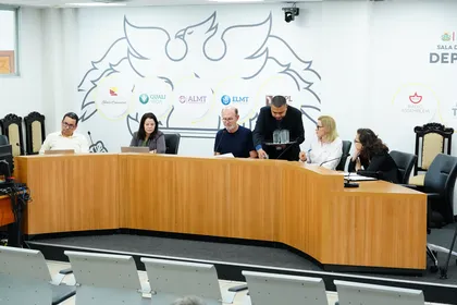 CFAEO debate crescimento das despesas durante apresentação das metas fiscais de 2026
