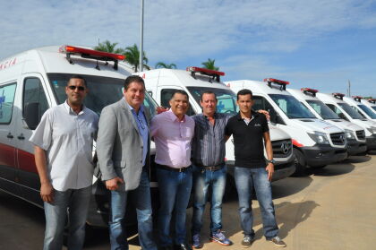 Deputado Silvano do Amaral entrega ambulâncias para Feliz Natal, Sinop e União do Sul