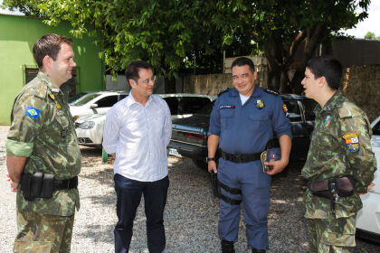 Deputado Botelho faz visita a Polícia Militar Ambiental