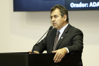 Deputado Adalto de Freitas