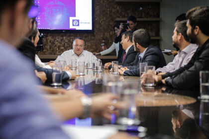 Dep. Adalto de Freitas em reunião com governador Pedro Taques