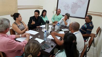 Caravana da Frente Parlamentar atende demandas dos municípios