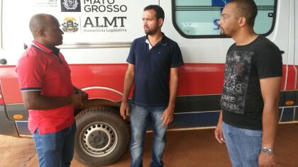 Lideranças agradecem Deputado Wancley Carvalho por destinar ambulância para Vila Bela