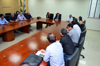 Botelho  participa  da reunião com AMM para discutir situação da saúde