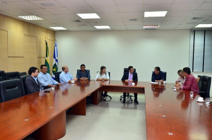 Presidente  Botelho  recebe séquito da Associação dos Municípios do Araguaia