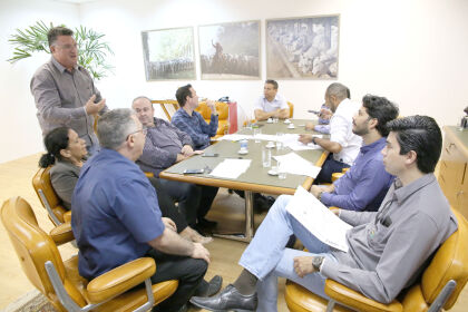 Vereadores de Primavera do Leste reunidos com Assessoria do Deputado Gilmar Fabris