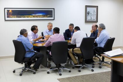 Reunião dep Dilmar Dal'Bosco na Sedec com secretário Carlos Avalone