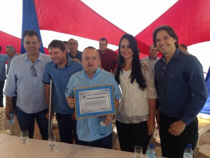 Adalto de Freitas acompanha governador em viagem ao Araguaia