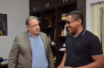 Deputado Romoaldo Júnior em reunião com o presidente do Instituto dos Cegos de Mato Grosso 