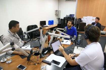 Entrevista com o Deputado   Jajah Neves na rádio ALMT