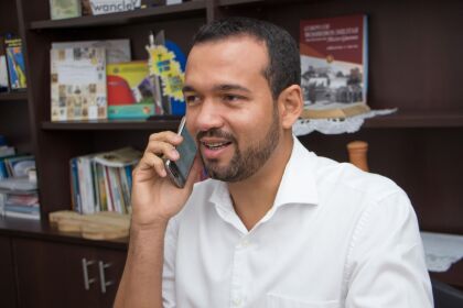 Deputado Wancley reivindica melhorias para telefonia móvel em Comodoro