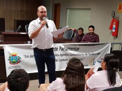 Câmara aprova incentivo a agentes de saúde e endemias após reunião com Frente Parlamentar