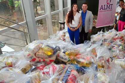 Presidente Eduardo Botelho participa da entrega de alimentos da Sala da Mulher