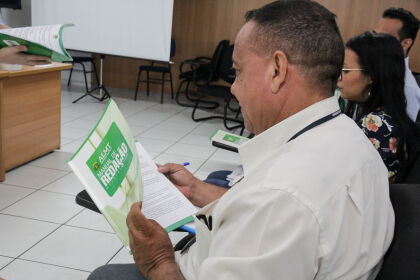 Escola do Legislativo promove curso de Redação Oficial e Gramática