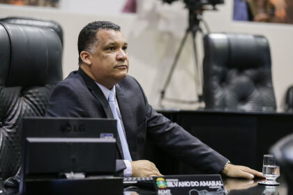 Silvano anuncia a liberação de 300 mil reais para o núcleo da PM em Santa Carmem