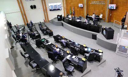 A mensagem 42/2018 foi lida durante a sessão plenária vespertina de terça-feira (24)