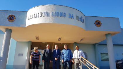 Primeiro secretário da ALMT e procurador geral do MPE visitam canteiro de obras do hospital do Instituto Lions da Visão