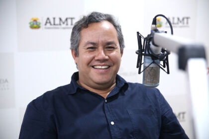 Rádio Assembleia - Entrevista com maestro Murilo Alves