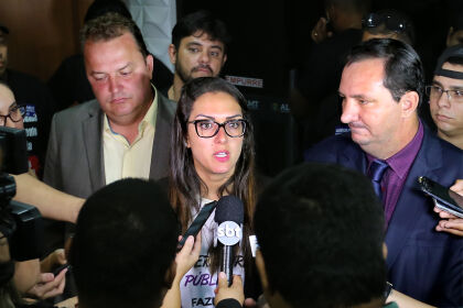 Deputados Valdir Barranco, Janaina Riva e Max Russi concedem entrevista coletiva