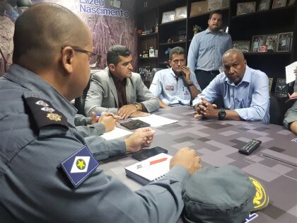 Segurança Pública no centro da capital é tema de reunião no gabinete do deputado Elizeu Nascimento
