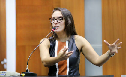 Janaina Riva faz apelo a Joice Hasselmann por urgência em liberação do FEX para Mato Grosso
