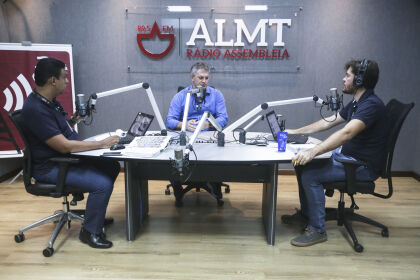 Deputado Dilmar Dal Bosco em entrevista à Rádio Assembleia