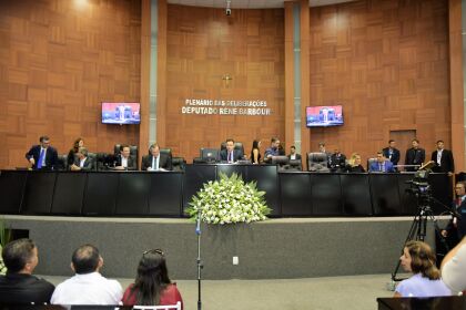 Sessão solene em comemoração aos 300 anos de Cuiabá